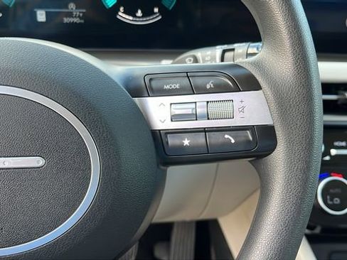 Used 2025 Hyundai Tucson SEL image 13