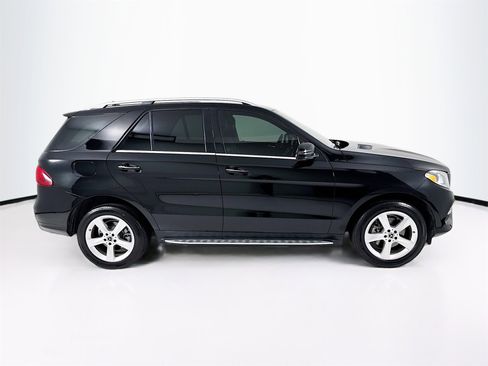 Used 2017 Mercedes-Benz GLE 350 image 9