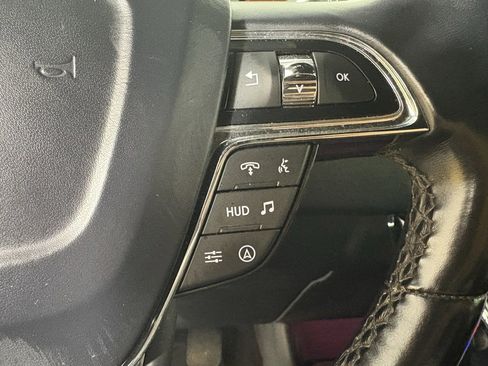 Used 2023 Lincoln Navigator Reserve image 25