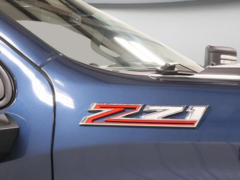 Used 2022 Chevrolet Silverado 1500 RST w/ Convenience Package II AWD/4WD image 30