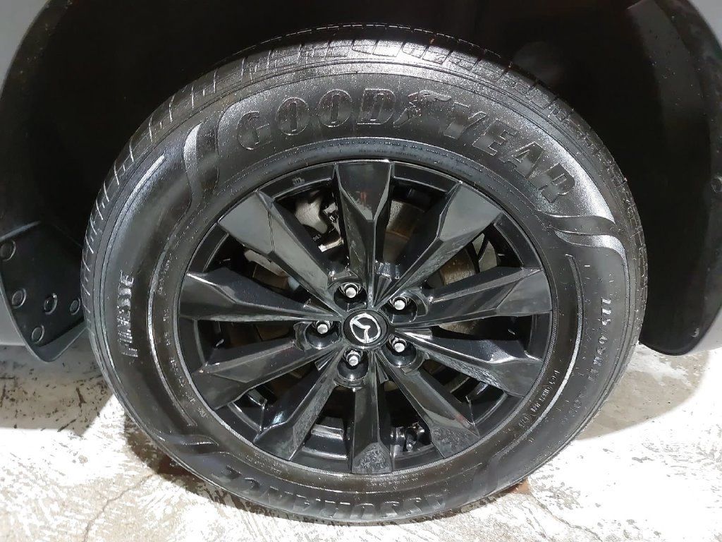 Used 2025 MAZDA CX-50 AWD 2.5 S w/ Cargo Package image 31