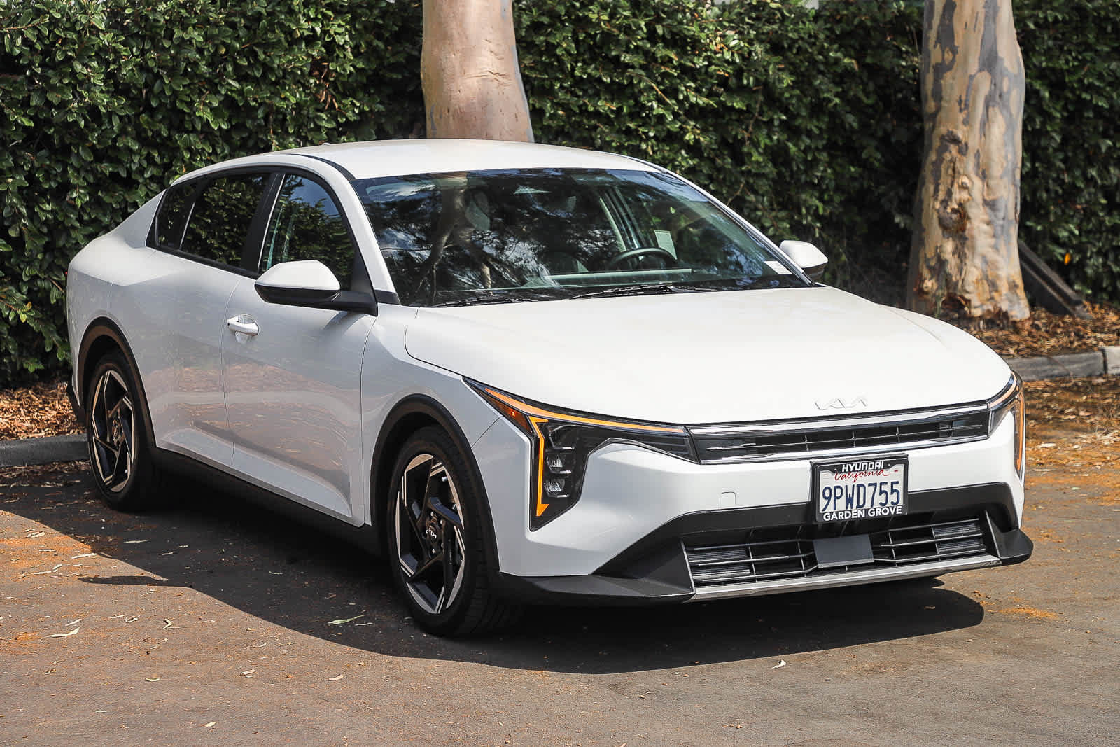 Used 2025 Kia K4 EX FWD image 3