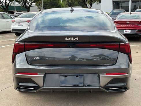 Used 2025 Kia K5 LXS image 6