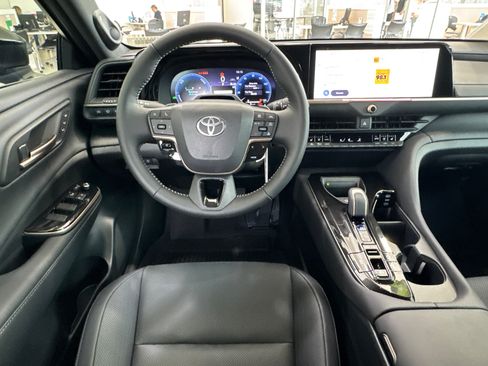 New 2026 Toyota Crown Signia AWD/4WD image 24