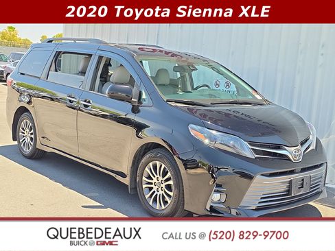 Used 2020 Toyota Sienna XLE w/ XLE Navigation Package FWD image 1