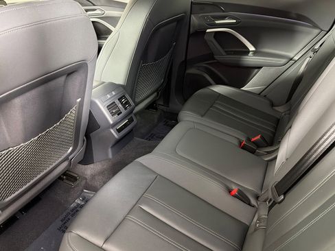 Used 2025 Audi Q5 Premium w/ 19" Wheel Package AWD/4WD image 11