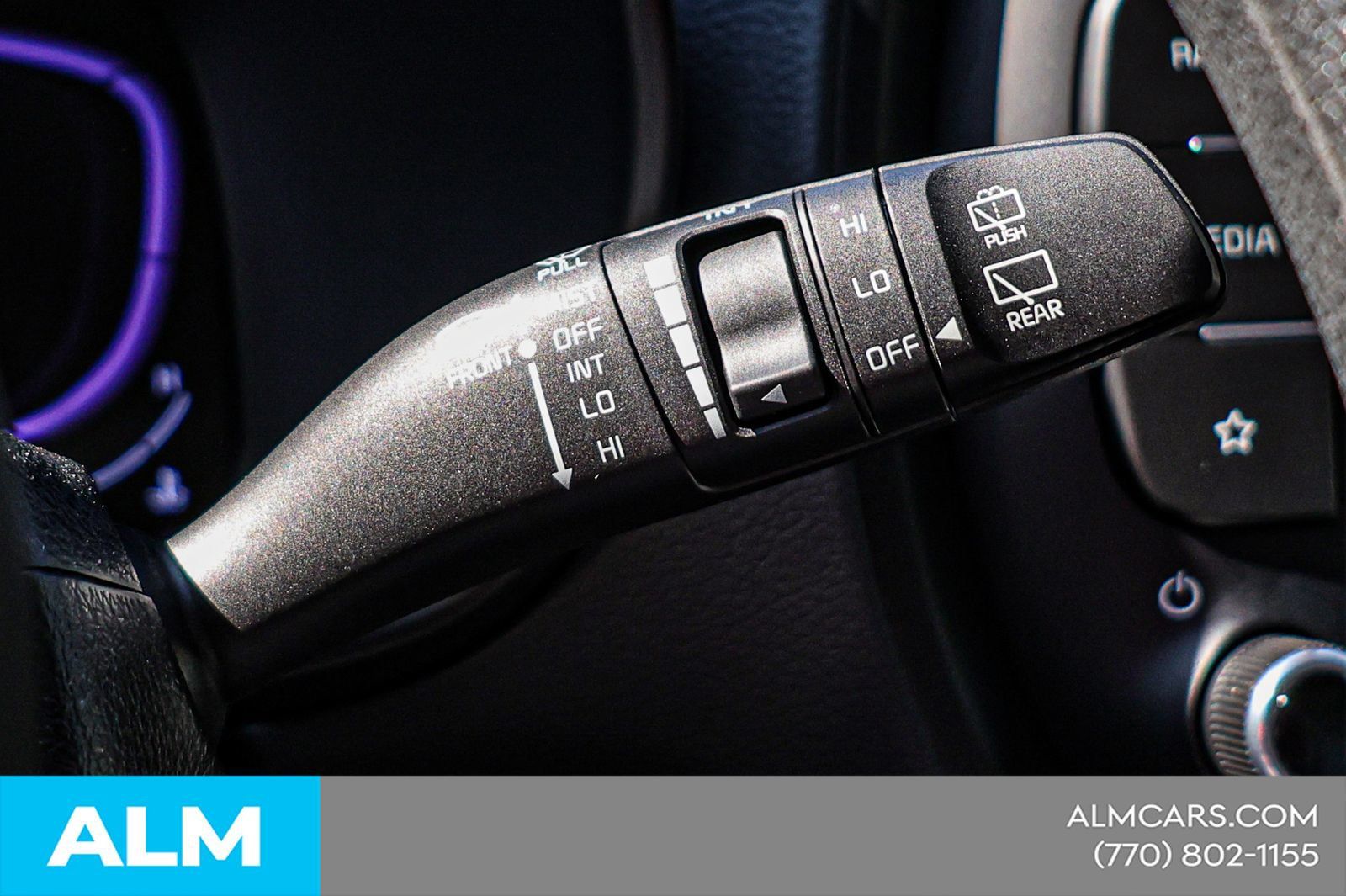 Used 2025 Kia Soul LX w/ LX Technology Package FWD image 25