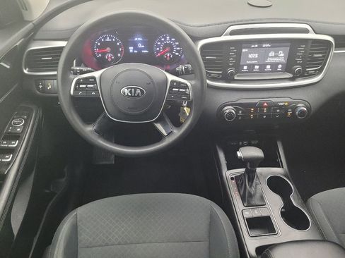 Used 2019 Kia Sorento AWD image 22