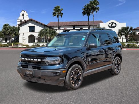 Used 2023 Ford Bronco Sport Outer Banks w/ Tech Package AWD/4WD image 5