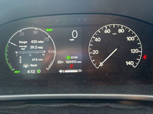 Used 2025 Honda CR-V Sport image 17