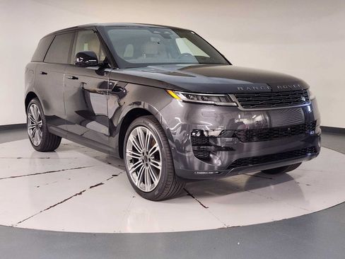 New 2026 Land Rover Range Rover Sport SE AWD/4WD image 13