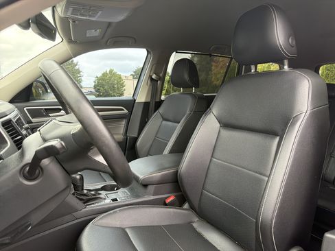 Used 2021 Volkswagen Atlas SE FWD image 7