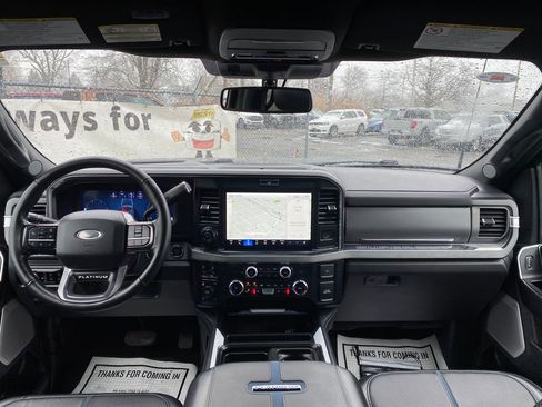 Used 2025 Ford F250 Platinum image 23