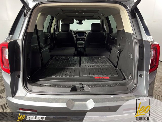 Used 2023 GMC Acadia Denali w/ Denali Ultimate Package AWD/4WD image 14