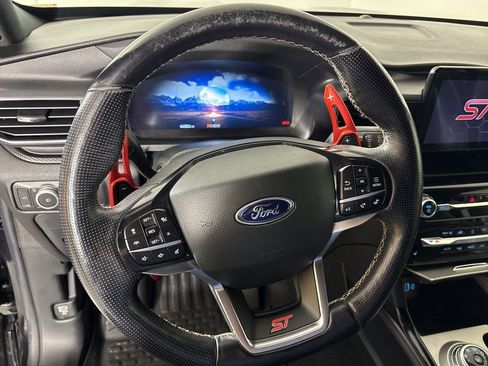 Used 2021 Ford Explorer ST image 19
