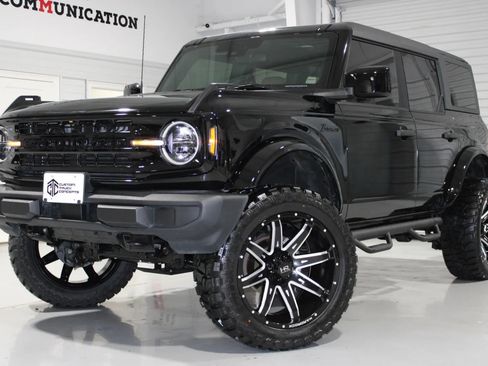 Used 2025 Ford Bronco Big Bend AWD/4WD image 1