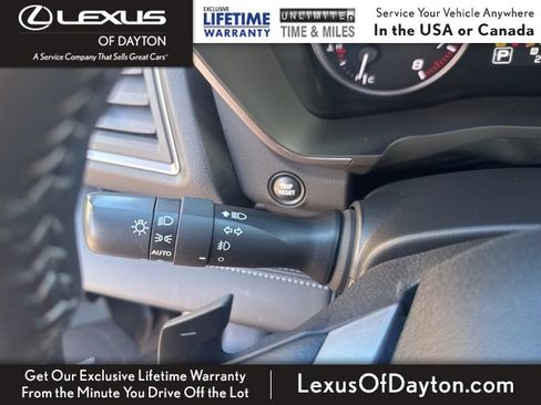 Used 2023 Subaru Ascent Limited w/ Technology Package image 22