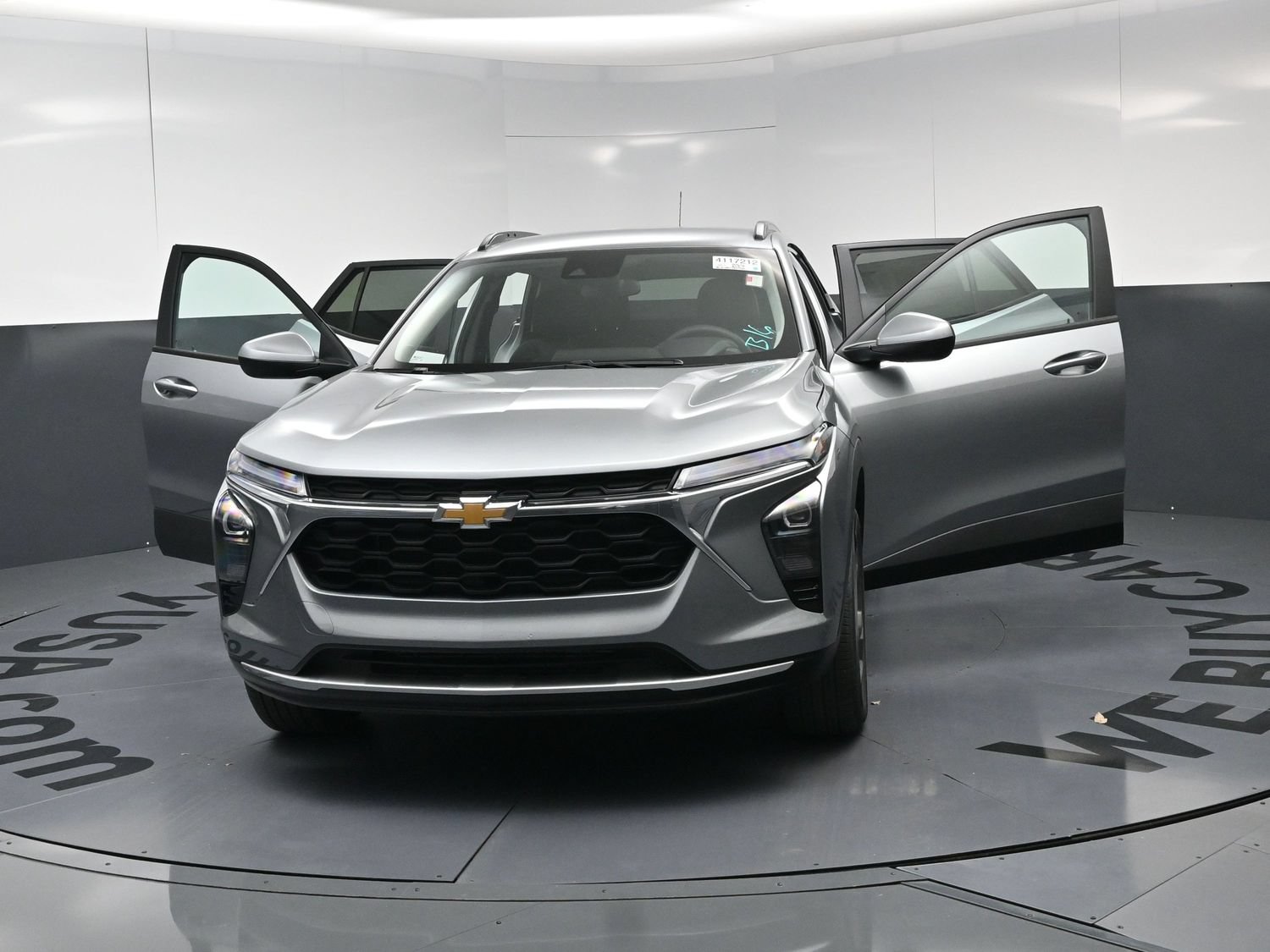 Used 2026 Chevrolet Trax LT FWD image 23