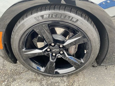 Used 2022 Chevrolet Camaro SS image 39