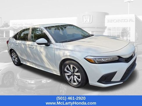 Used 2024 Honda Civic LX image 4