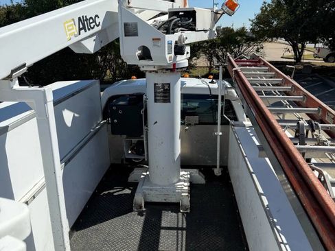 Used 2015 Ford F450 XL w/ Power Equipment Group image 9