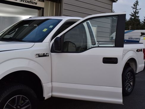 Used 2018 Ford F150 XL w/ Equipment Group 101A Mid image 15
