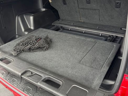 Used 2020 Toyota 4Runner Limited image 36