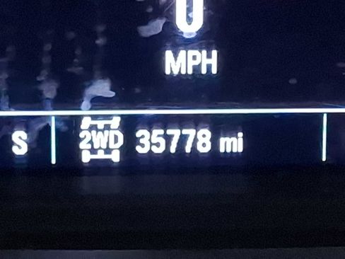 Certified 2022 Chevrolet Silverado 1500 Custom image 19