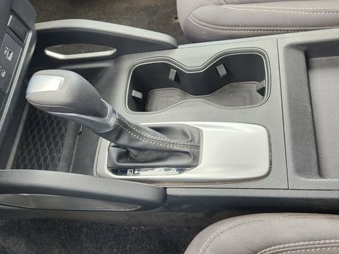 Used 2023 Nissan Frontier SV image 21