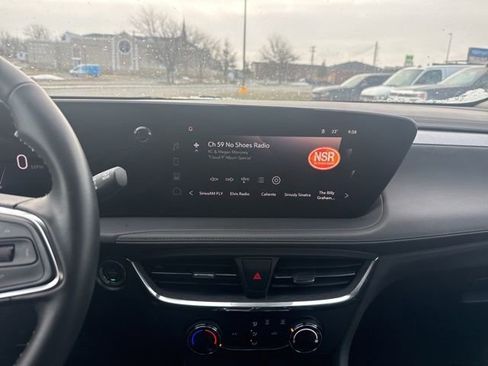 Used 2025 Buick Encore GX Preferred image 22