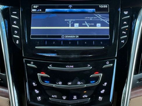 Used 2017 Cadillac Escalade ESV Platinum RWD image 14