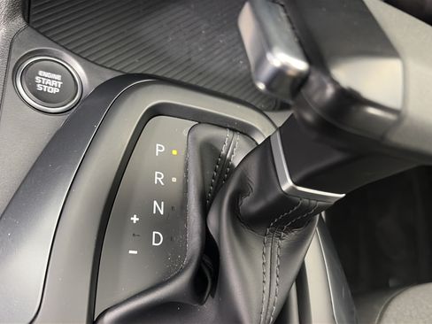 Used 2025 Kia K4 FWD image 25