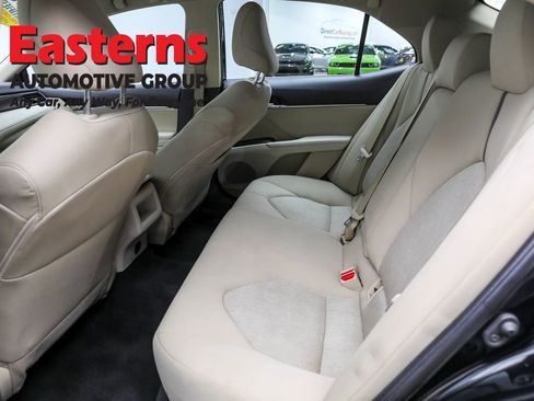 Used 2023 Toyota Camry LE image 20