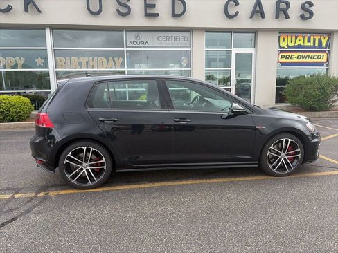 Used 2017 Volkswagen GTI Sport FWD image 9
