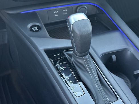 New 2026 Nissan Sentra SV w/ SV Convenience Package FWD image 30