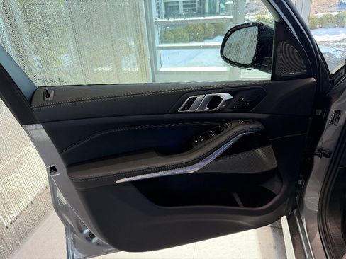 New 2026 BMW X5 xDrive40i w/ M Sport Package AWD/4WD image 11