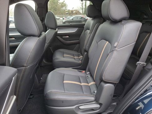 Used 2024 MAZDA CX-90 3.3 Turbo S w/ Premium Package image 8