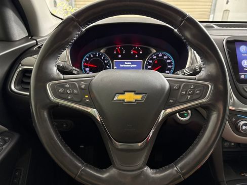 Used 2019 Chevrolet Equinox Premier image 13