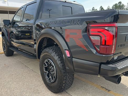 Used 2025 Ford F150 Raptor w/ Equipment Group 803A Raptor R image 12