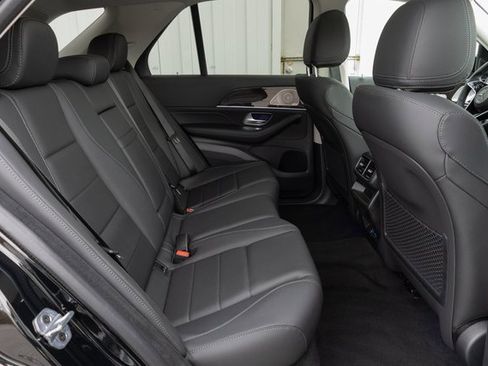 Certified 2025 Mercedes-Benz GLE 450e 4MATIC image 19