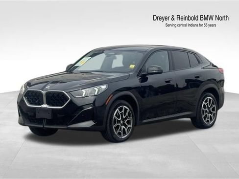 Used 2026 BMW X2 xDrive28i AWD/4WD image 1