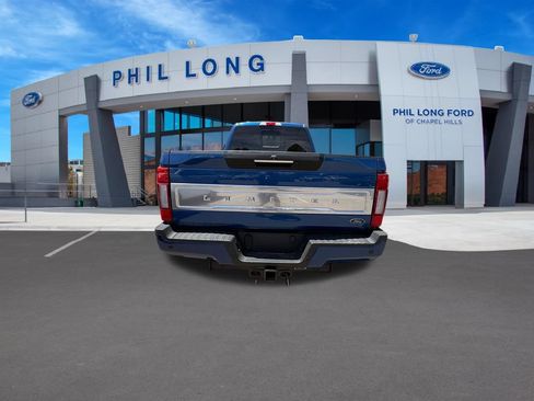 Used 2022 Ford F350 Limited AWD/4WD image 4