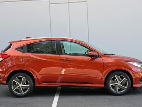 Used 2019 Honda HR-V Touring image 49