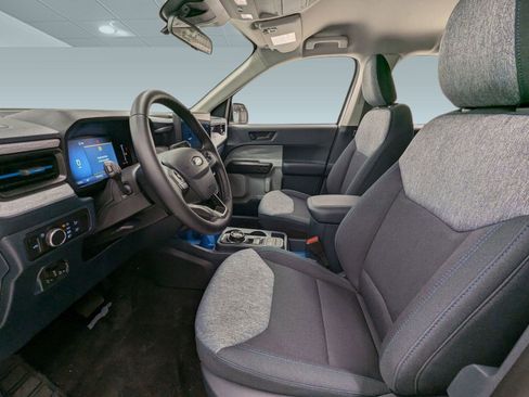 New 2026 Ford Maverick XLT w/ XLT Luxury Package image 4