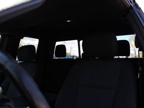 Used 2018 Ford F150 XLT w/ Equipment Group 302A Luxury AWD/4WD image 16