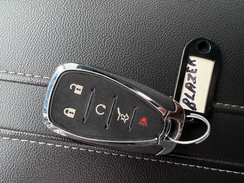 Used 2024 Chevrolet Blazer LT w/ Convenience Package image 33