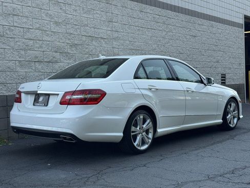 Used 2013 Mercedes-Benz E 350 Sedan image 3