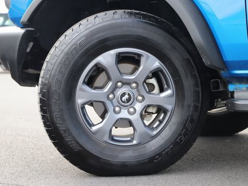 Used 2023 Ford Bronco Big Bend image 2