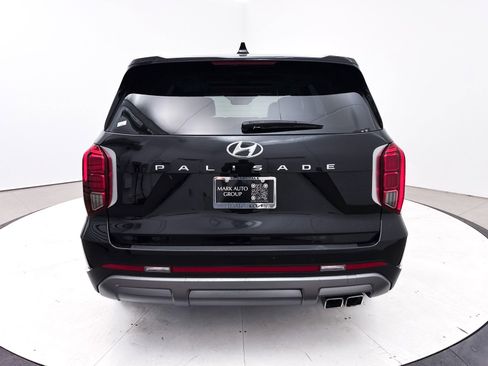 Used 2023 Hyundai Palisade Limited image 21