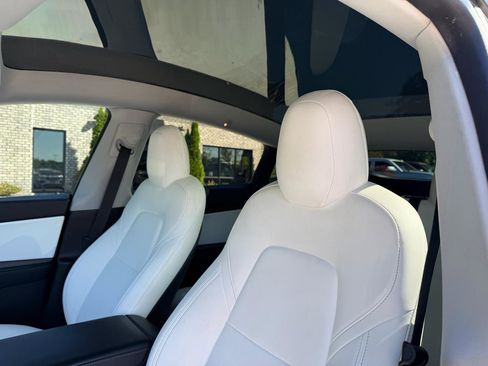 Used 2020 Tesla Model Y Performance AWD/4WD image 14